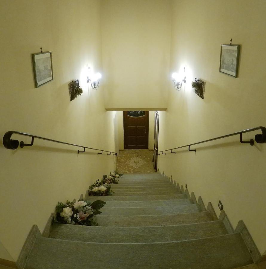 Agriturismo Locanda Dei Cacciatori Dogliani Exterior foto
